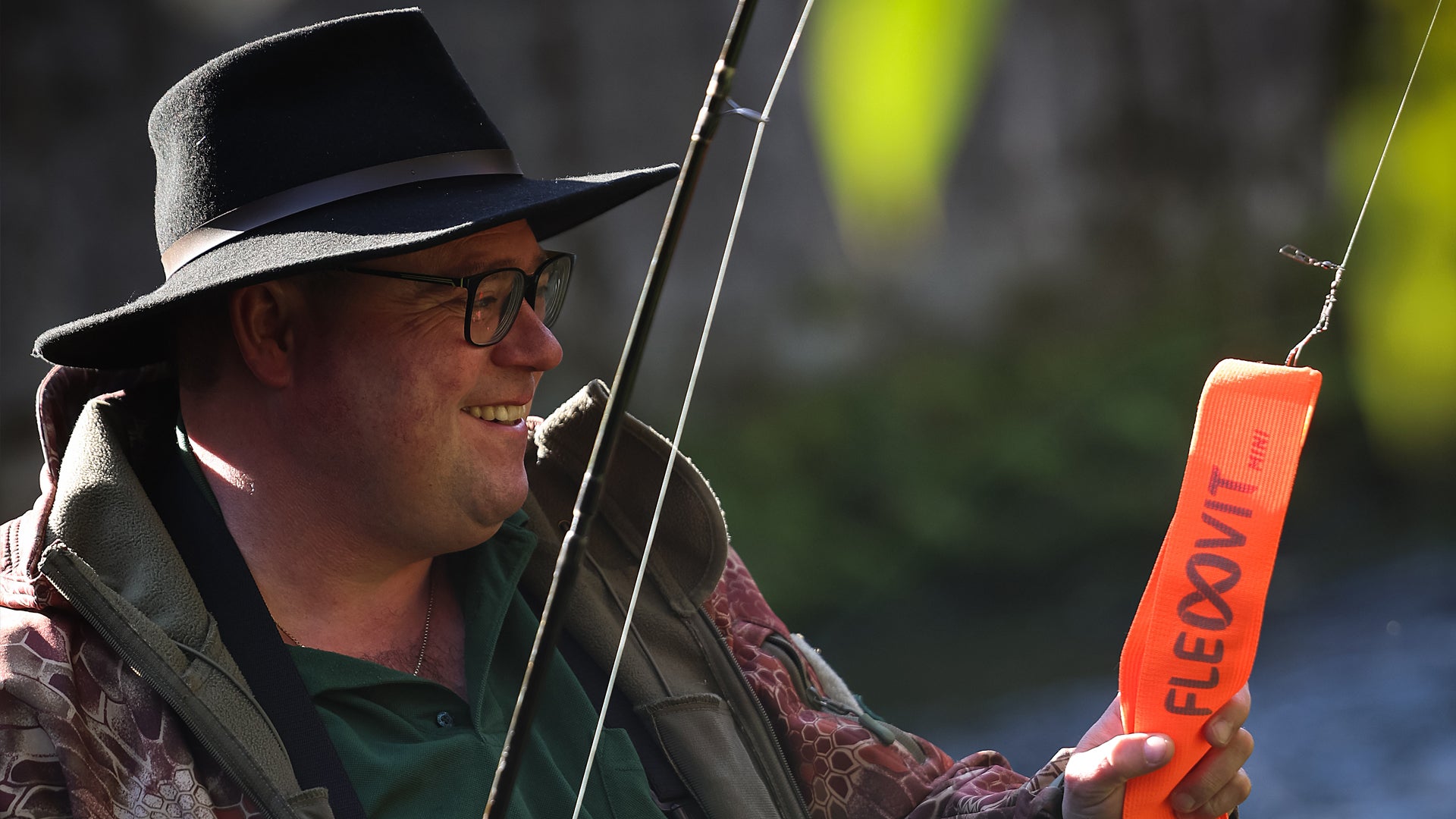 FLEXVIT Faces August - der Angler